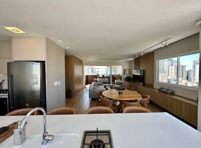 Cobertura 4 dormitórios Farol Ilha da Paz, Centro - Balneário Camboriú