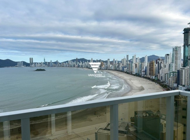 Apartamento 3 dormitórios Infinity Coast, Quadra Mar - Balneário Camboriú