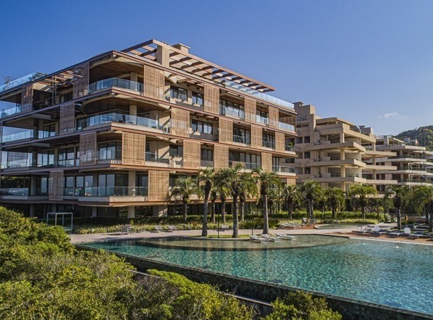 Apartamento 4 dormitórios Bravíssima Private Residence