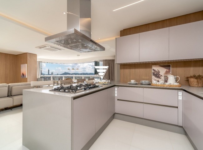 Apartamento 4 dormitórios Ibiza Towers, Frente Mar - Balneário Camboriú