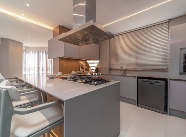 Apartamento 4 dormitórios Ibiza Towers, Frente Mar - Balneário Camboriú