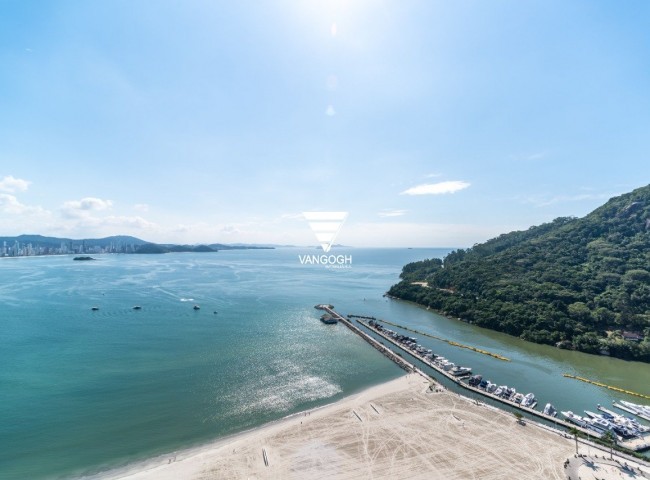 Apartamento 4 dormitórios Ibiza Towers, Frente Mar - Balneário Camboriú