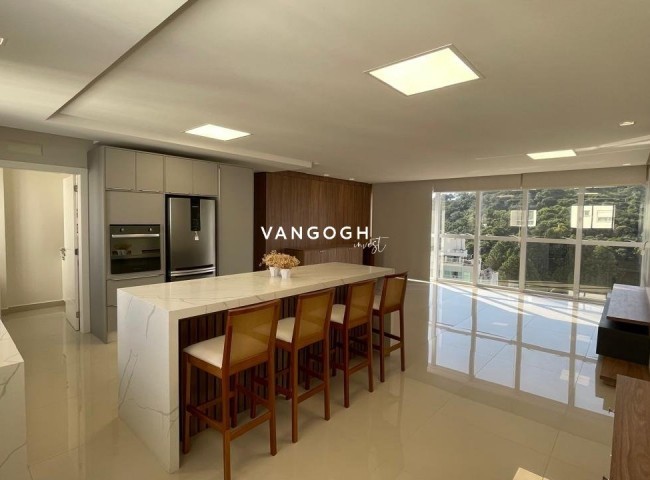 Apartamento 4 dormitórios Ed. Cartier Residence, Pioneiros - Balneário Camboriú