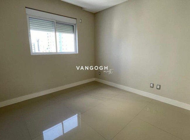 Apartamento 4 dormitórios Ed. Cartier Residence, Pioneiros - Balneário Camboriú