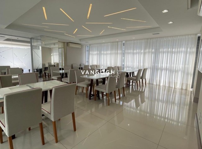 Apartamento 4 dormitórios Ed. Cartier Residence, Pioneiros - Balneário Camboriú