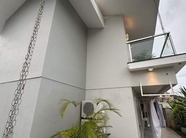 Casa 4 dormitórios , Praia Brava - Itajaí