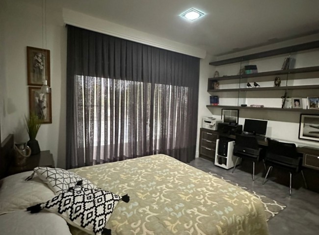 Casa 4 dormitórios , Praia Brava - Itajaí