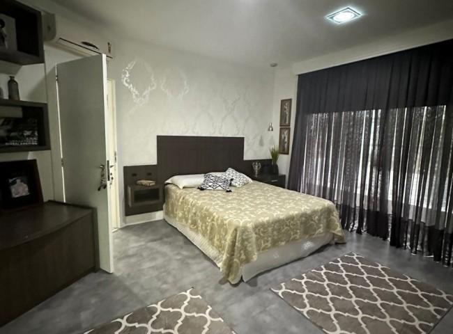 Casa 4 dormitórios , Praia Brava - Itajaí