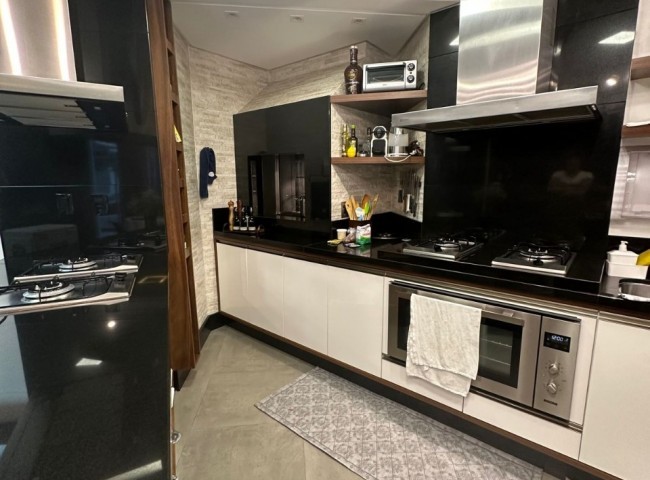 Casa 4 dormitórios , Praia Brava - Itajaí