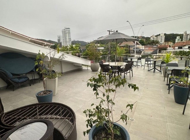 Casa 4 dormitórios , Praia Brava - Itajaí