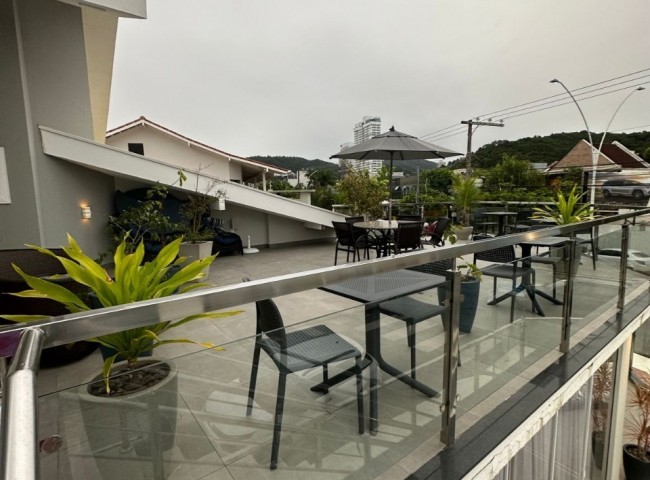 Casa 4 dormitórios , Praia Brava - Itajaí