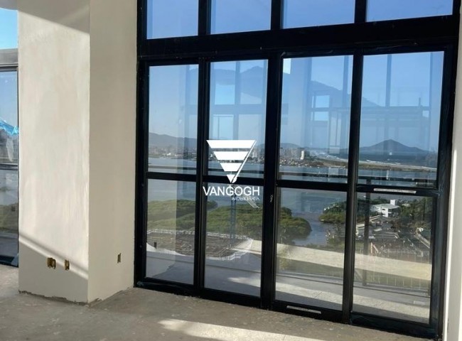 Cobertura 3 dormitórios Serenity Towers, Fazenda - Itajaí