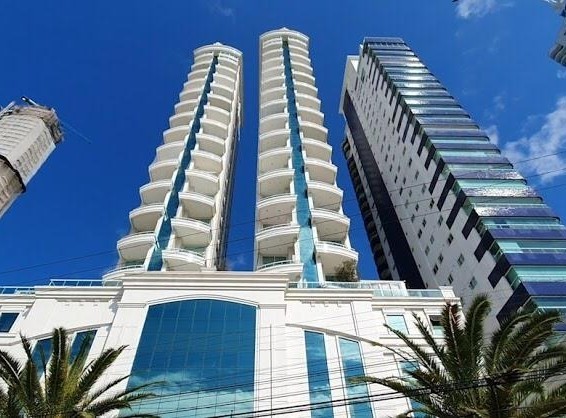 Apartamento 4 dormitórios Renaissance, Frente Mar - Balneário Camboriú