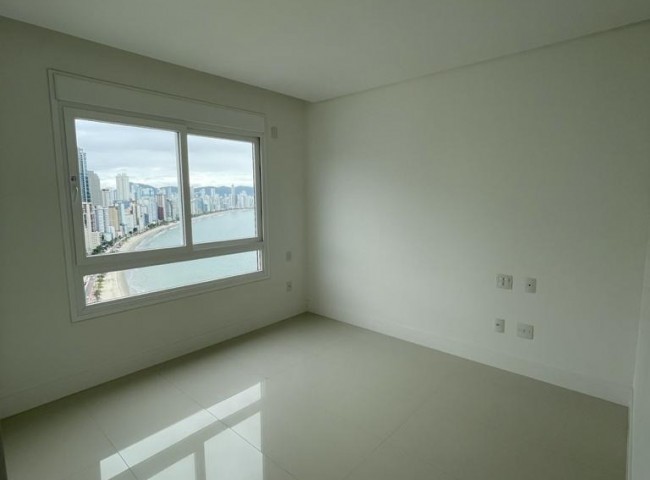 Cobertura 7 dormitórios Gran Palazzo, Frente Mar - Balneário Camboriú