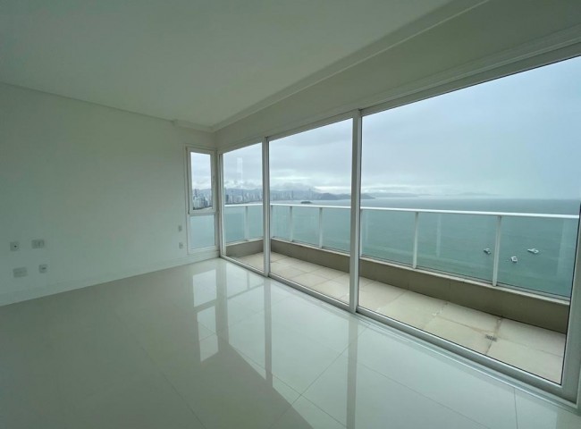 Cobertura 7 dormitórios Gran Palazzo, Frente Mar - Balneário Camboriú