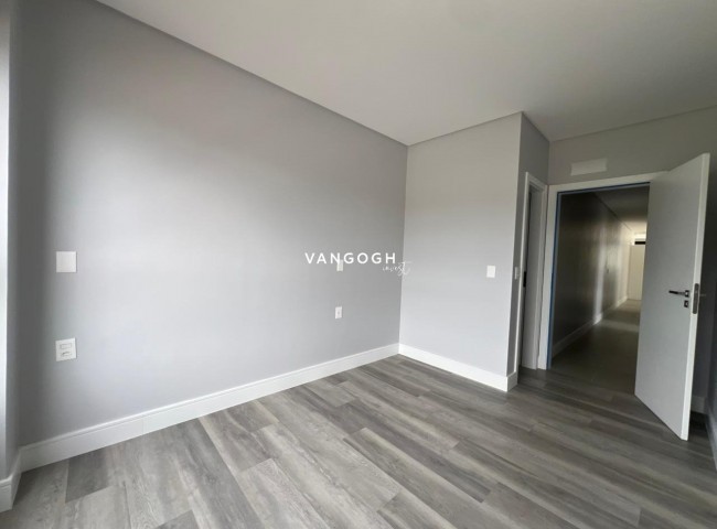 Apartamento 3 dormitórios Dusseldorf