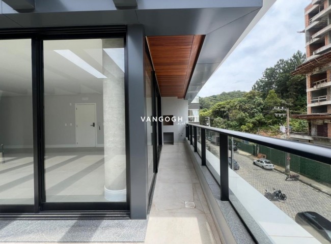 Apartamento 3 dormitórios Dusseldorf