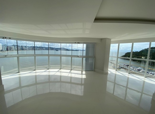 Apartamento 4 dormitórios Ibiza Towers, Frente Mar - Balneário Camboriú