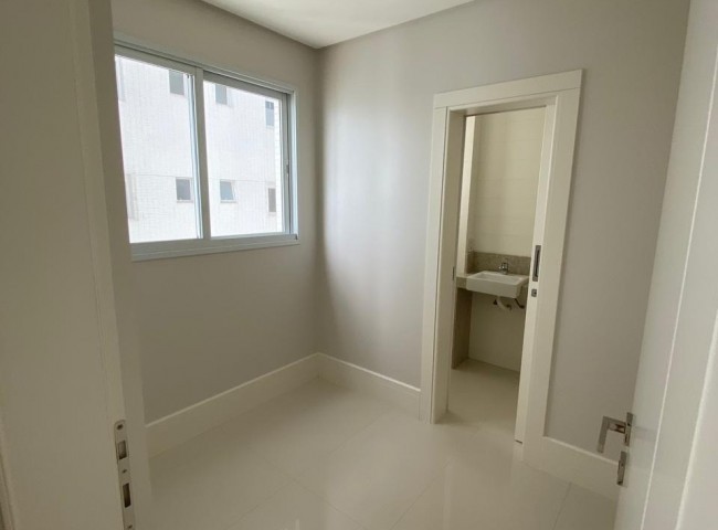 Apartamento 4 dormitórios Ibiza Towers, Frente Mar - Balneário Camboriú