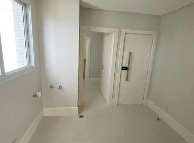 Apartamento 4 dormitórios Ibiza Towers, Frente Mar - Balneário Camboriú