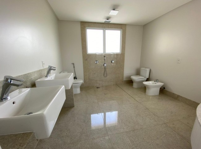 Apartamento 4 dormitórios Ibiza Towers, Frente Mar - Balneário Camboriú