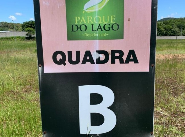 Terreno Parque do Lago, Rio do Meio - Camboriú