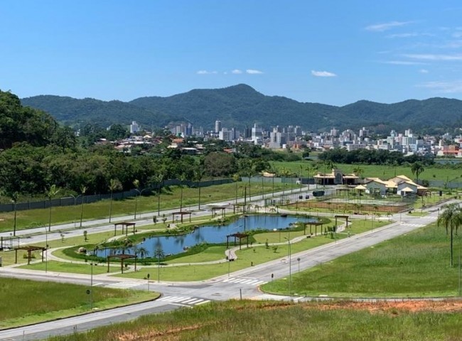 Terreno Parque do Lago, Rio do Meio - Camboriú