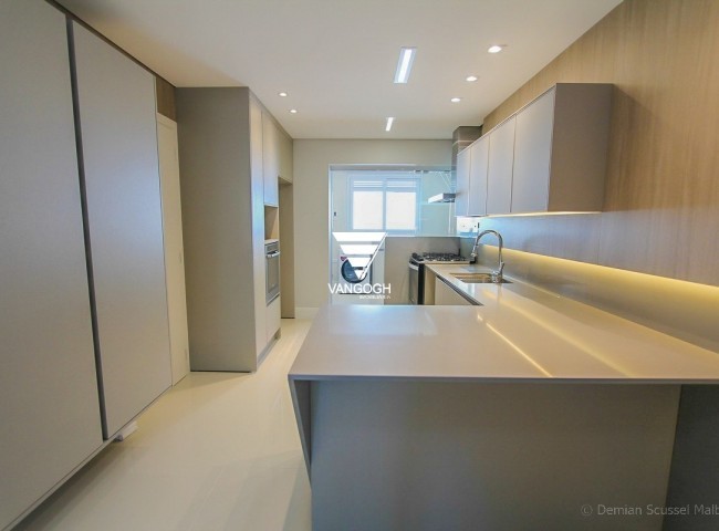 Apartamento 4 dormitórios Brava Home Resort, Praia Brava - Itajaí