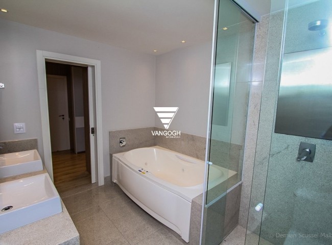 Apartamento 4 dormitórios Brava Home Resort, Praia Brava - Itajaí