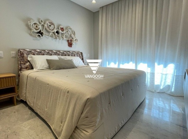 Apartamento 4 dormitórios Epic Tower, Frente Mar - Balneário Camboriú