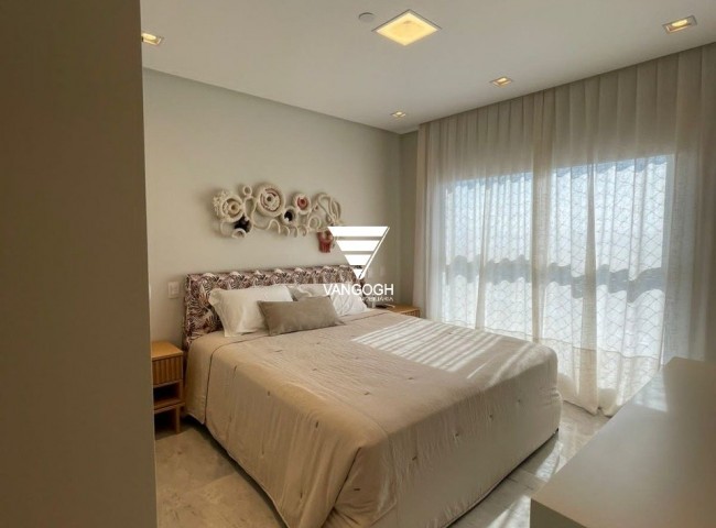 Apartamento 4 dormitórios Epic Tower, Frente Mar - Balneário Camboriú