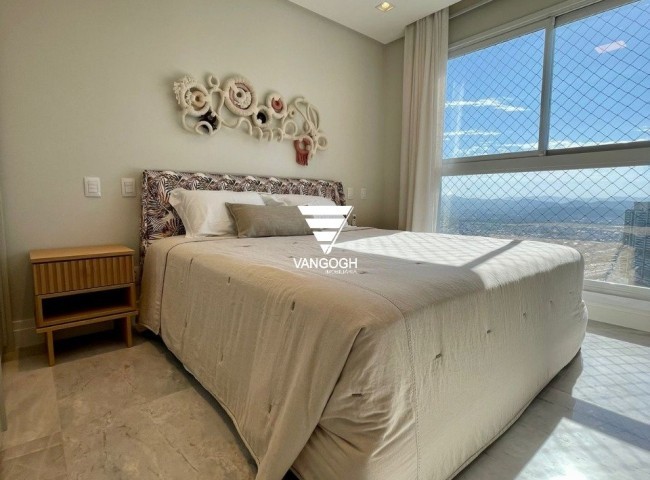 Apartamento 4 dormitórios Epic Tower, Frente Mar - Balneário Camboriú