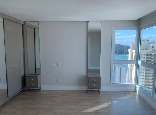 Apartamento 3 dormitórios Eleganza Tower, Quadra Mar - Balneário Camboriú