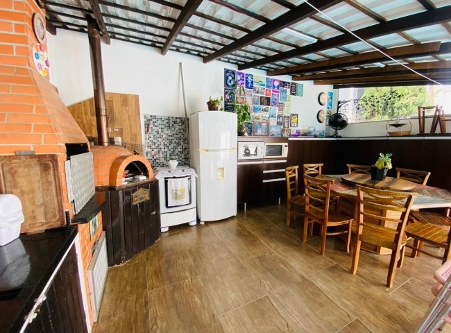 Casa 3 dormitórios , Praia dos Amores - Balneário Camboriú