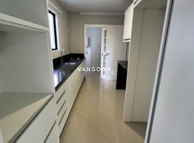 Apartamento 2 dormitórios Edifício Baia Azul, Barra Sul - Balneário Camboriú