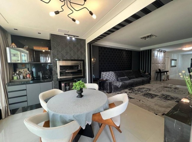 Apartamento 3 dormitórios Notting Hill, Frente Mar - Balneário Camboriú