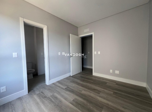 Apartamento 3 dormitórios Dusseldorf