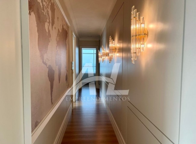 Apartamento 4 dormitórios Millennium Palace, Frente Mar - Balneário Camboriú