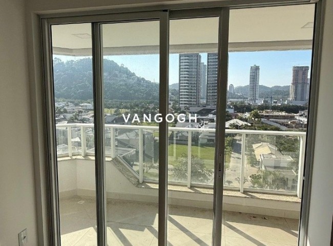 Apartamento 3 dormitórios DUO PRAIA BRAVA