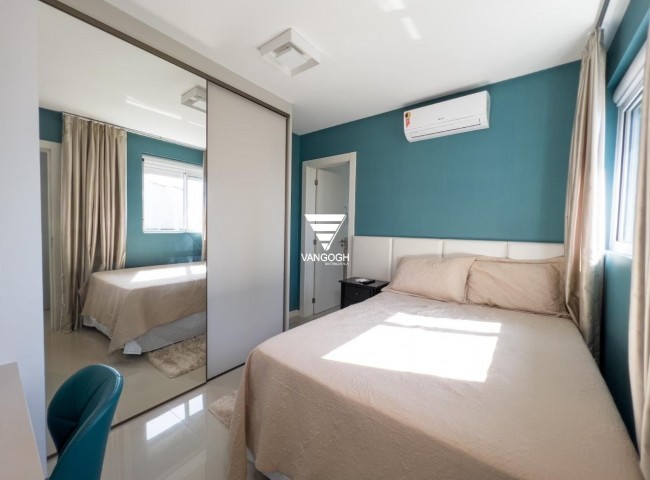 Cobertura 5 dormitórios Las Vegas, Meia Praia - ITAPEMA