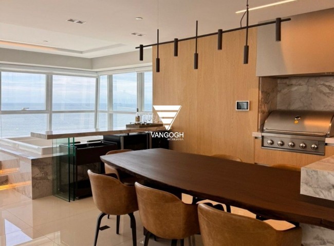 Apartamento 5 dormitórios Epic Tower, Frente Mar - Balneário Camboriú