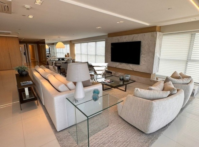 Apartamento 5 dormitórios Epic Tower, Frente Mar - Balneário Camboriú