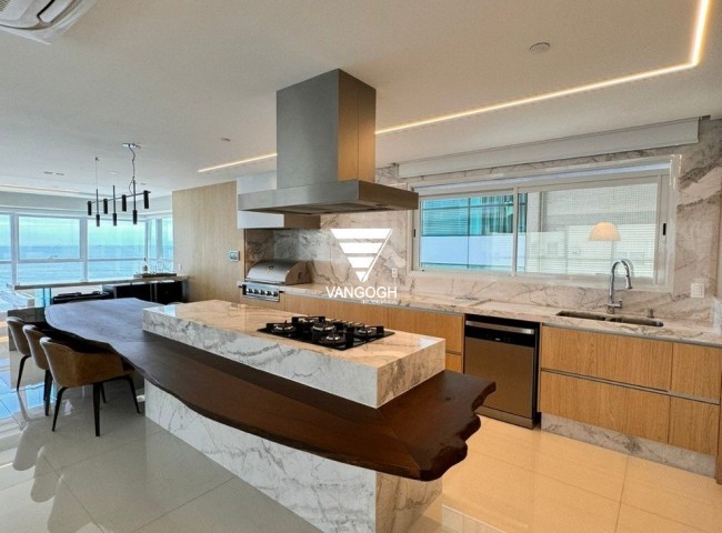 Apartamento 5 dormitórios Epic Tower, Frente Mar - Balneário Camboriú