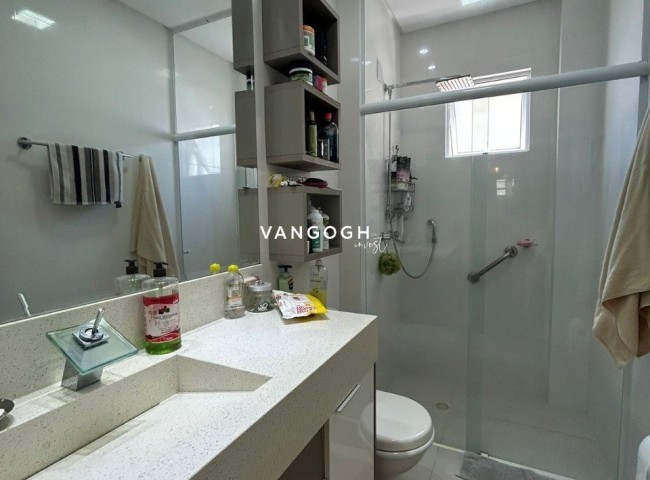 Apartamento 3 dormitórios Edficio Imperio Das Aguas, Meia Praia - ITAPEMA