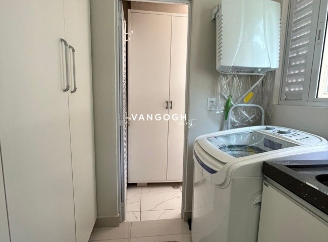 Apartamento 3 dormitórios Edficio Imperio Das Aguas, Meia Praia - ITAPEMA