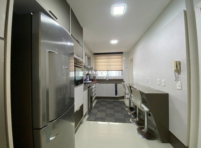 Apartamento 3 dormitórios Vale dos Reis, Centro - Balneário Camboriú