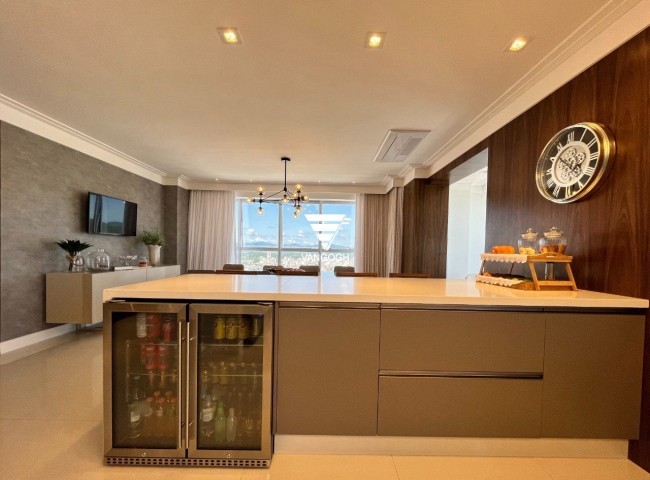 Apartamento 4 dormitórios Dalcelis, Quadra Mar - Balneário Camboriú