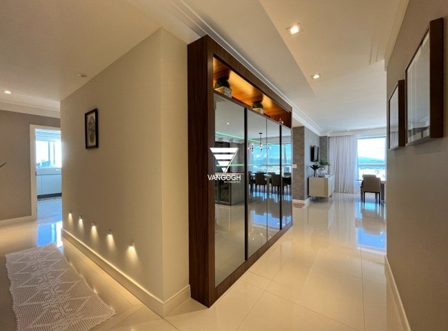 Apartamento 4 dormitórios Dalcelis, Quadra Mar - Balneário Camboriú