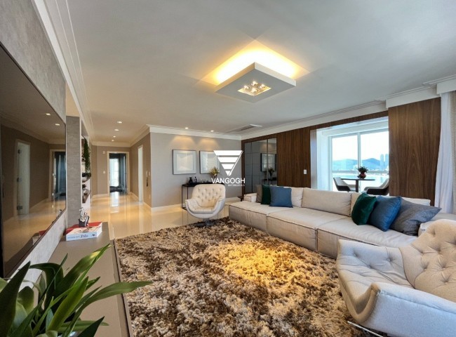 Apartamento 4 dormitórios Dalcelis, Quadra Mar - Balneário Camboriú