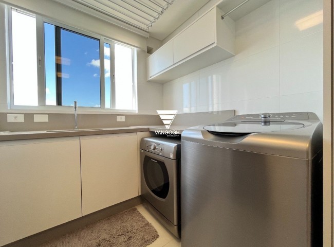 Apartamento 4 dormitórios Dalcelis, Quadra Mar - Balneário Camboriú